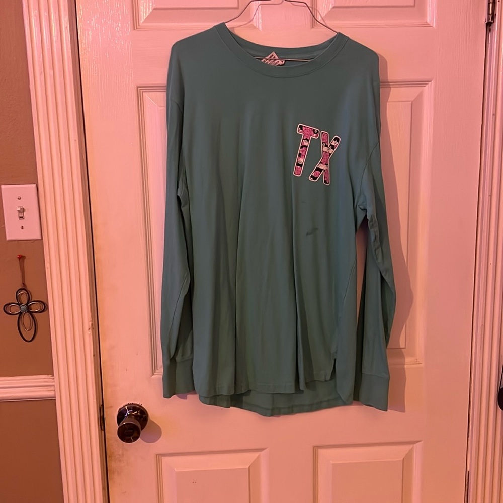 Long sleeve
